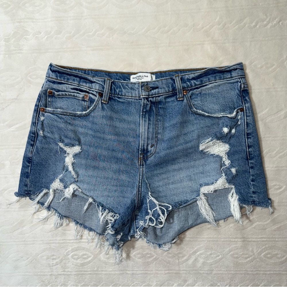 Abercrombie & Fitch The Mom Short Mid Rise‎